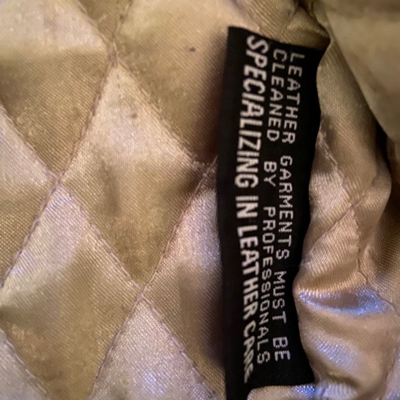 Real Leather Women’s Jacket - Picture 3 of 4